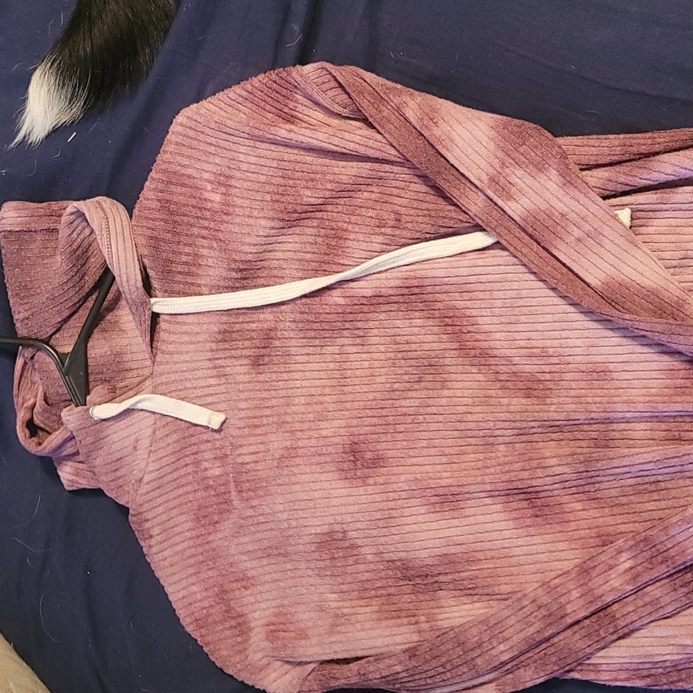 long sleeve with hood